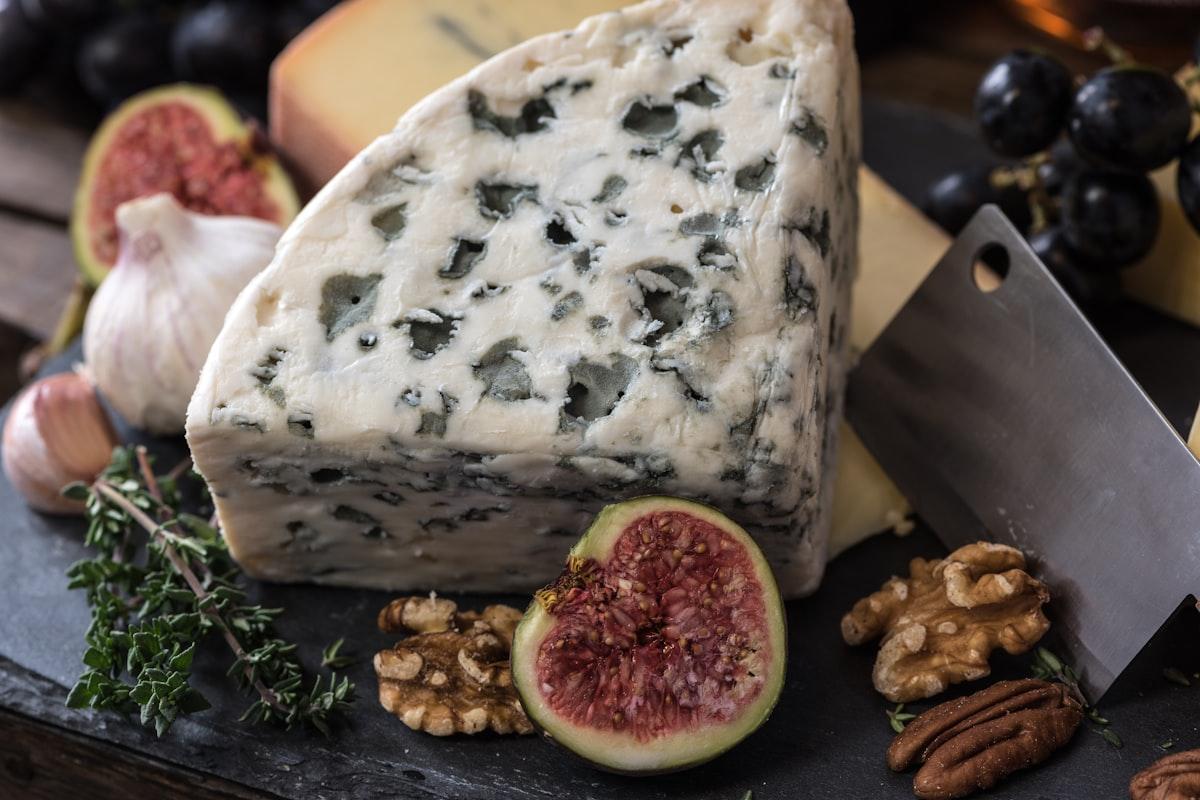 Farmhouse Cheesemaking